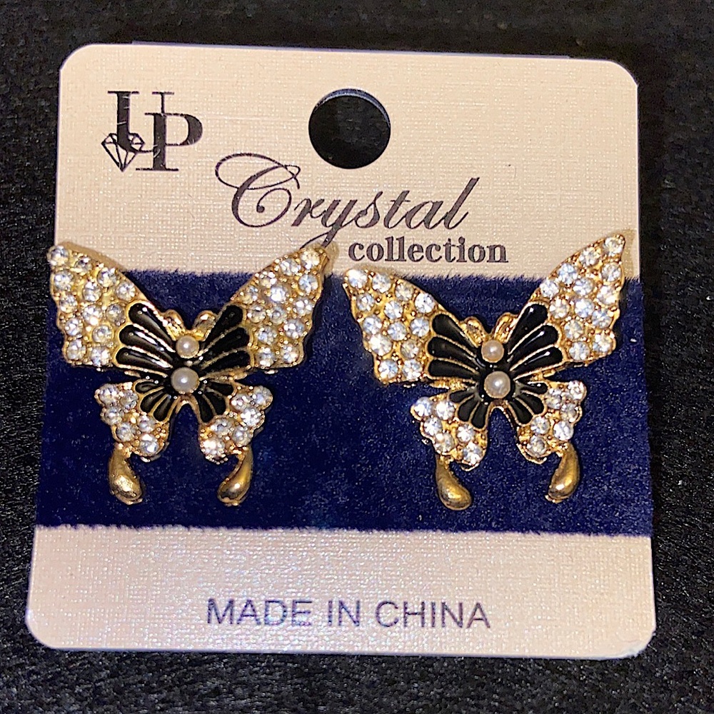 Crystal Collection Butterfly Rhinestones Stud Earrings in Black Gold & Pearls